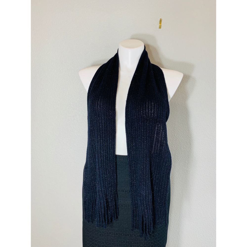 NEW YORK & CO FRINGED NAVY WITH SPARKLE SCARF
